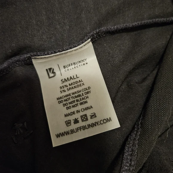 Buffbunny Tank Top - Picture 3 of 3